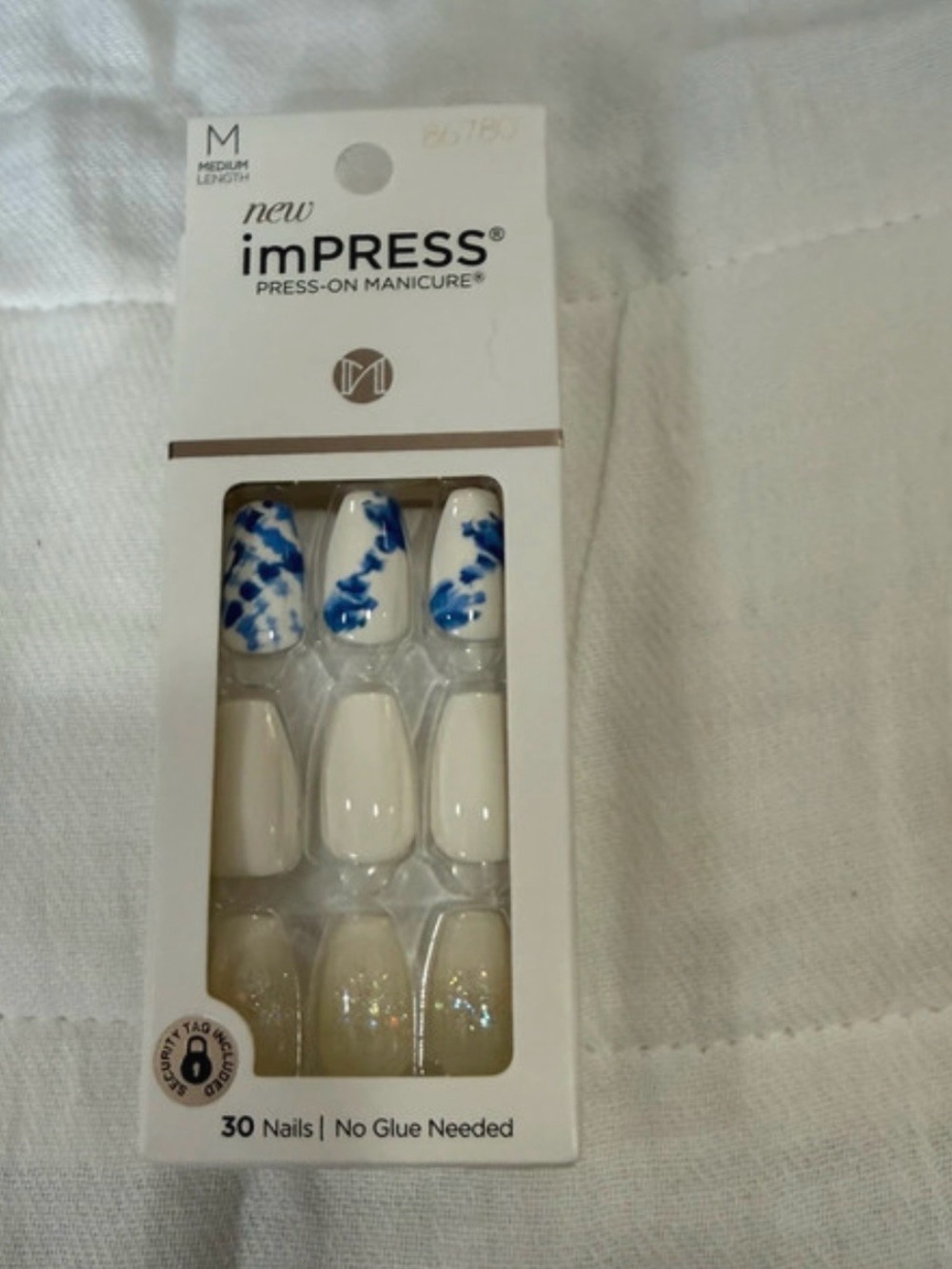 imPRESS White Press-On Nails with Blue Floral Accent